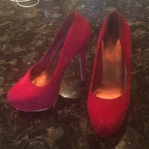 Jessica Simpson stilettos, size 7